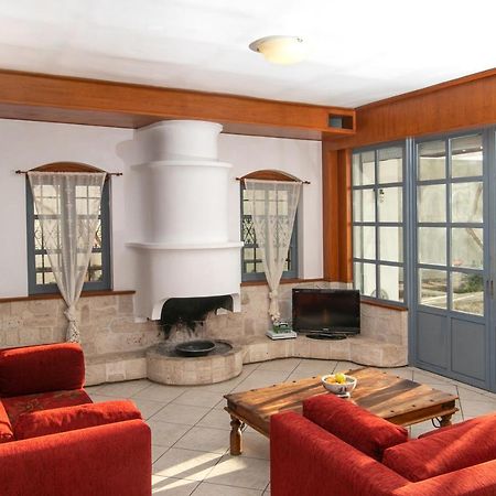 Villa Popillon 1 Myrties 외부 사진