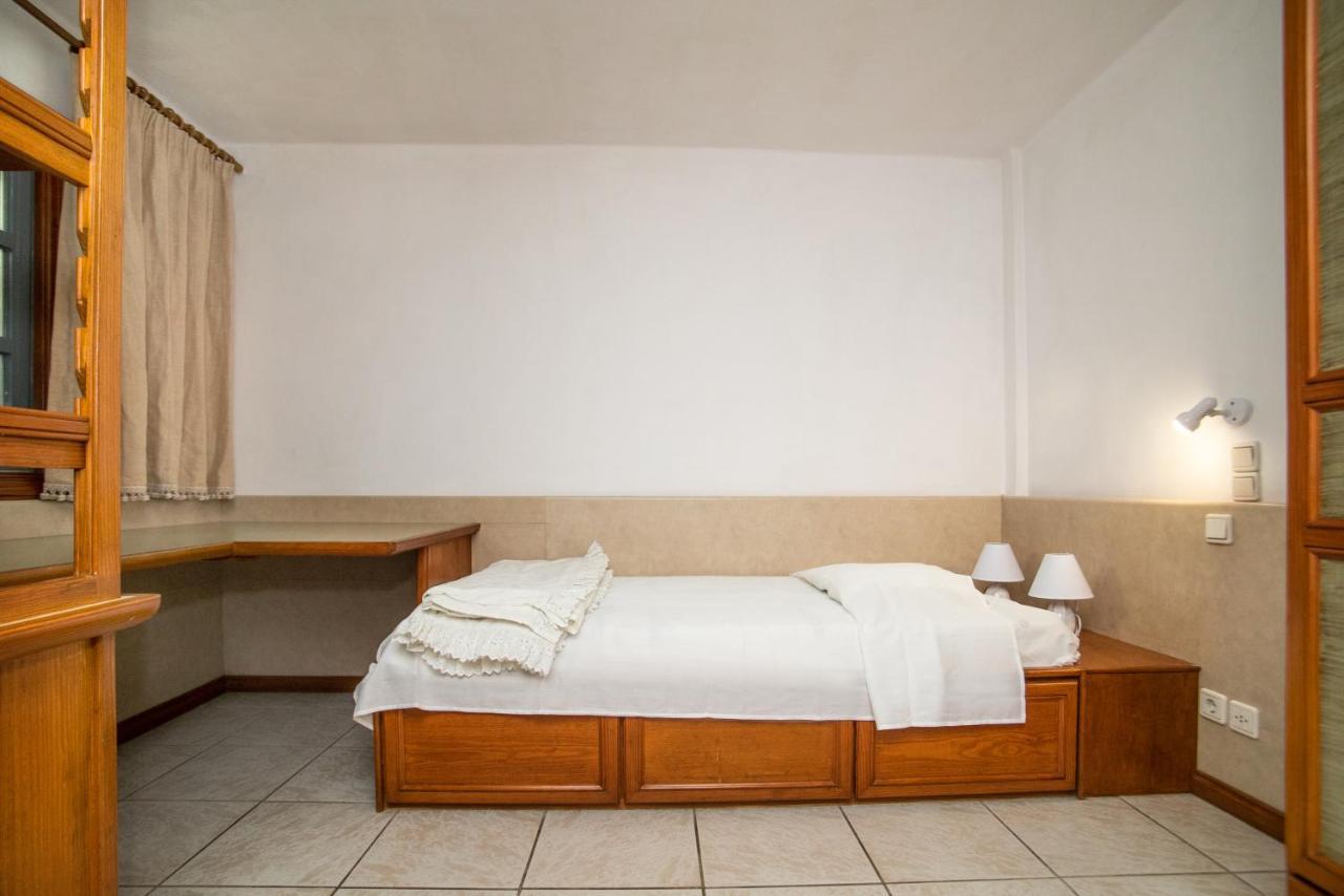 Villa Popillon 1 Myrties 외부 사진